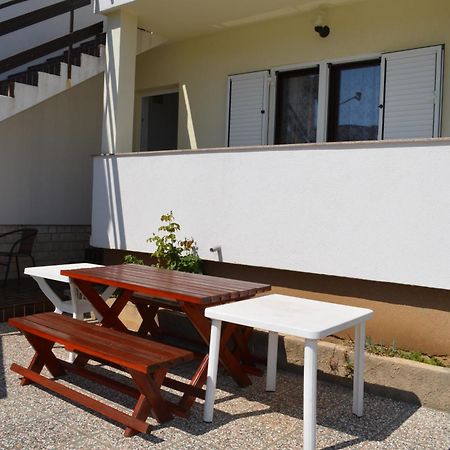 Apartments Aneva 1 Baška Esterno foto